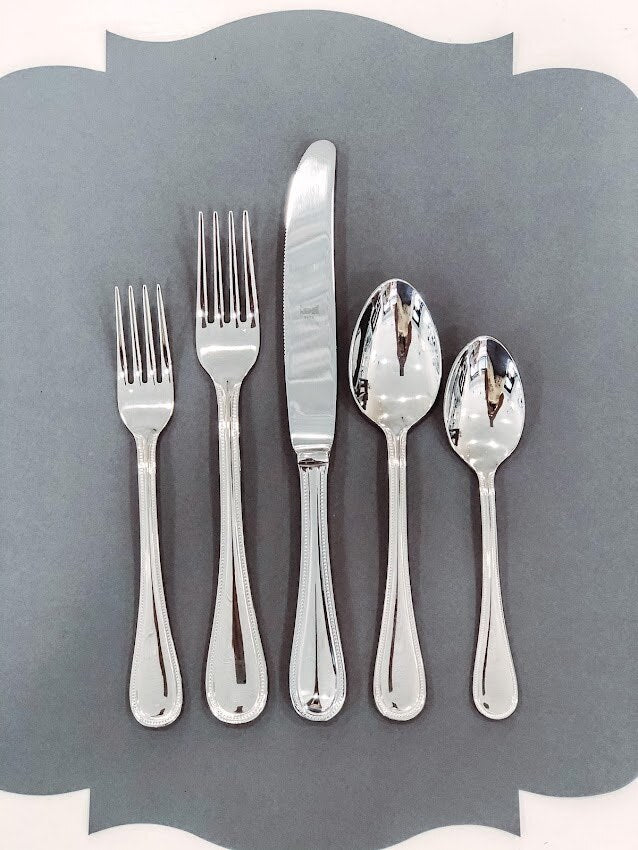 Pearla 5 piece flatware set