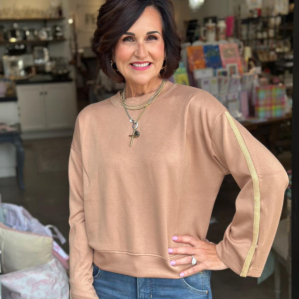 
                      
                        Godiva Gold Trim Top
                      
                    