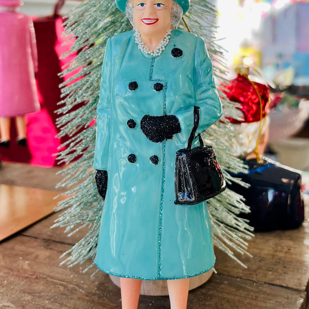 Cody Foster Queen Elizabeth Assort Colors Ornament – Perrefitte