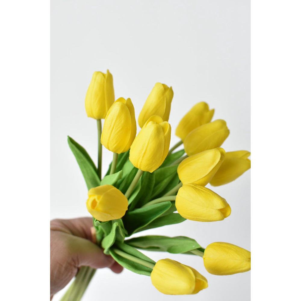 
                      
                        Real Touch Tulip Bouquets
                      
                    