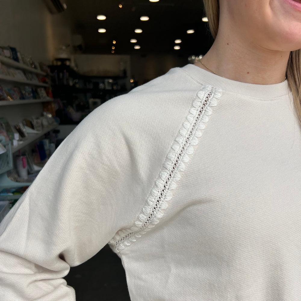 
                      
                        Z Supply All Around Sweatshirt-Crystal
                      
                    