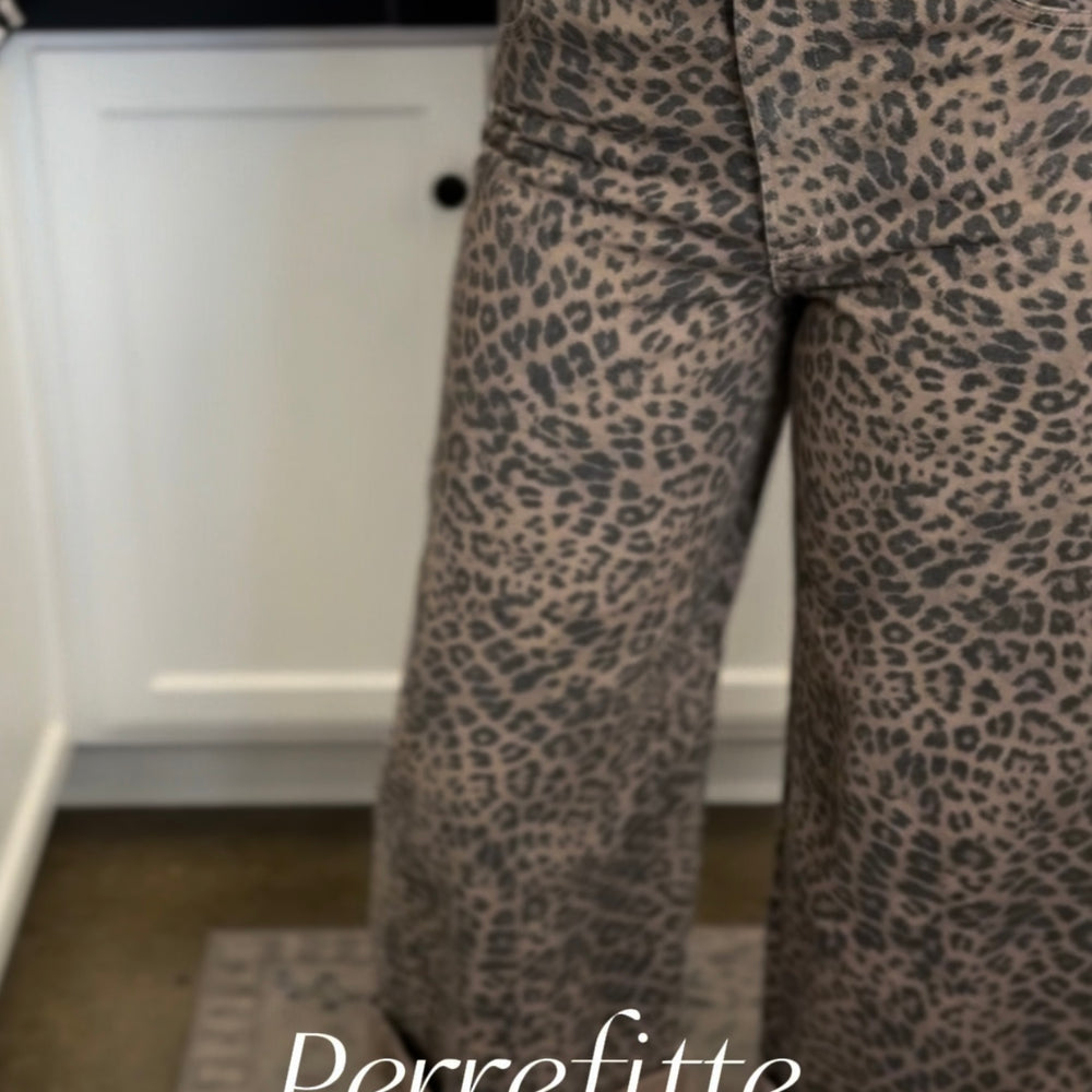 
                      
                        Z Supply Marli Denim Leopard Pant
                      
                    