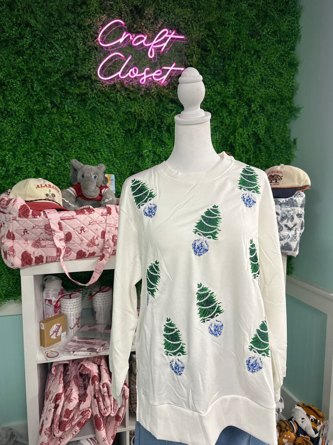 Lakelyn Chinoiserie Tree Sweatshirt