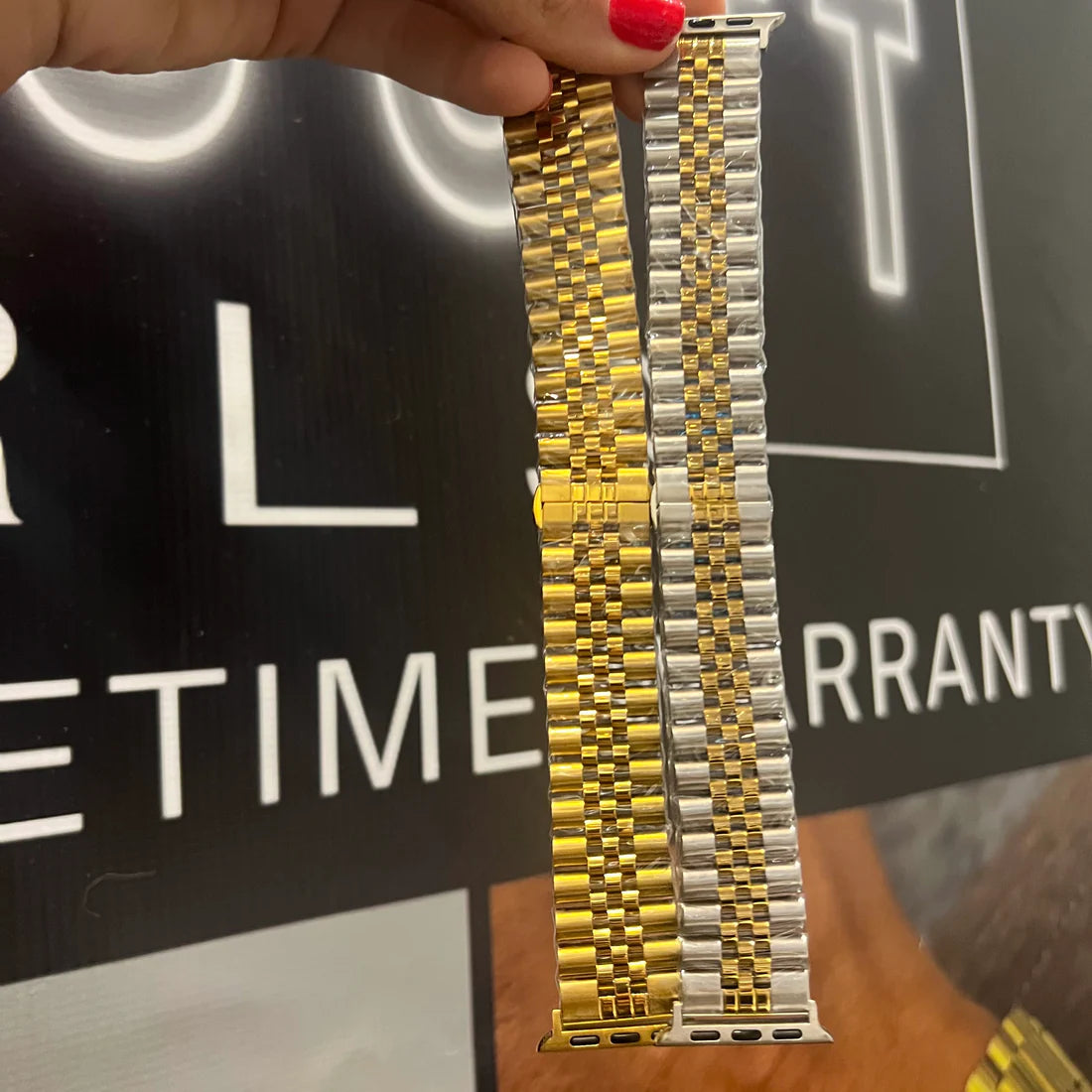 Adjustable Apple Watch Band