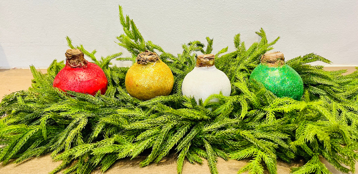 Glitter Waxed Amaryllis Bulbs