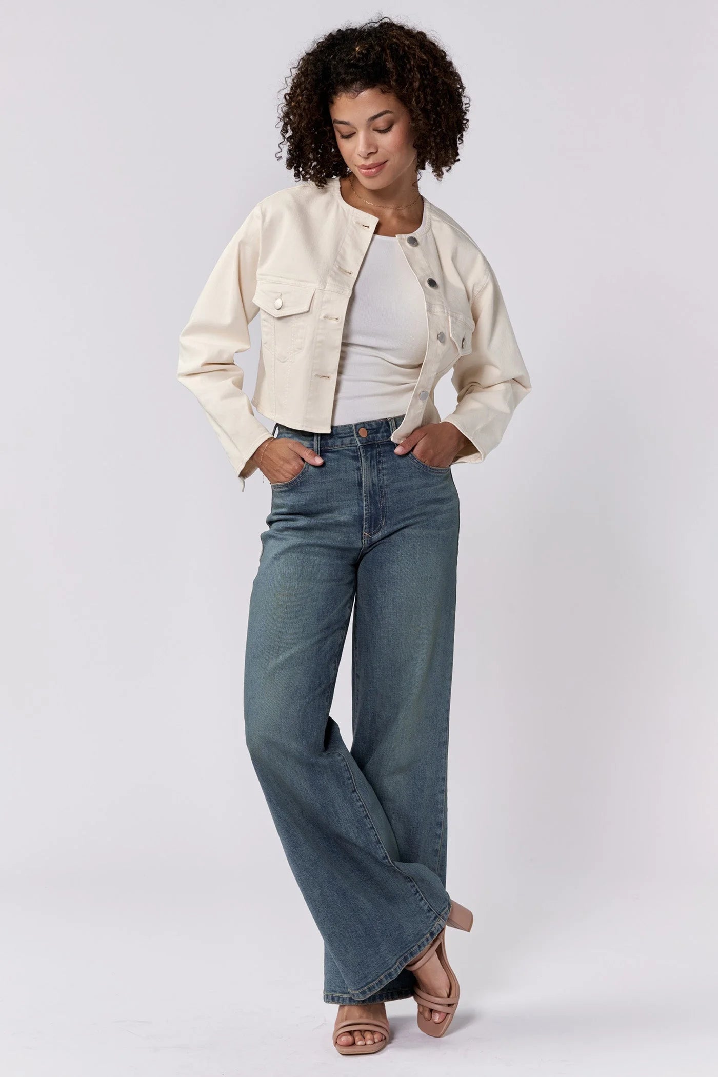 Wheat Cropped Clean Line Jacket