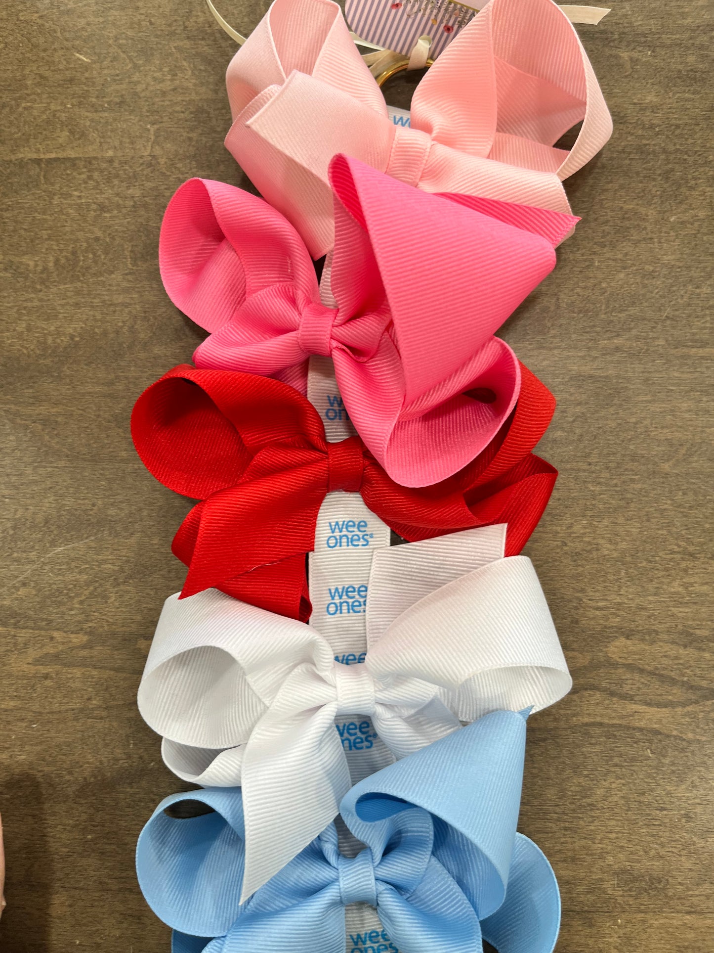 Assorted Medium Basic Bows