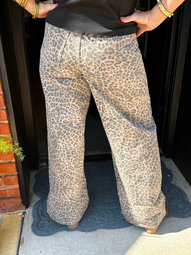 Z Supply Marli Denim Leopard Pant