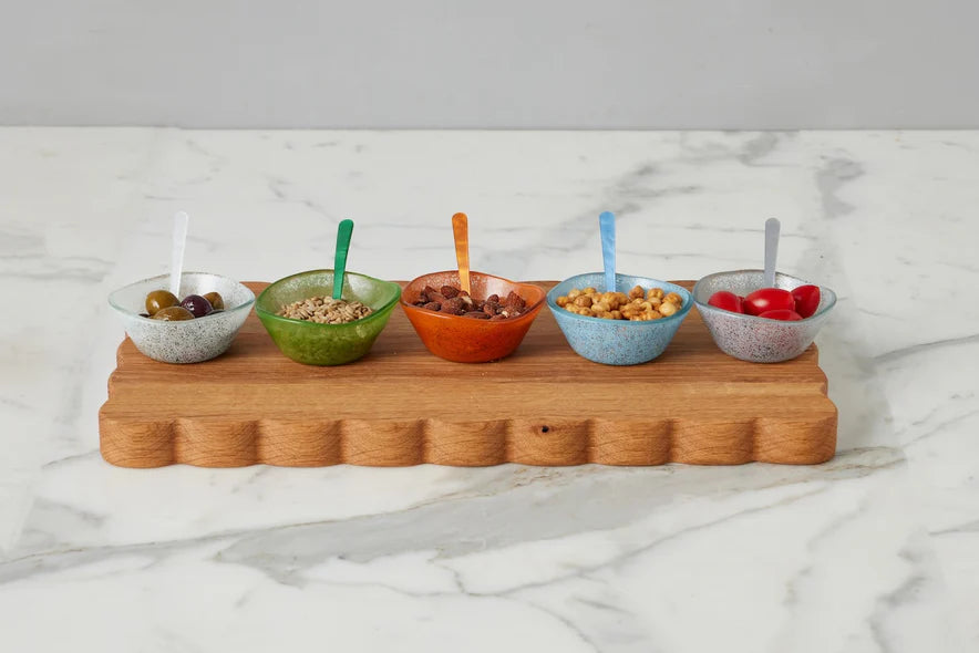
                      
                        Rectangle Scalloped Cutting Board
                      
                    