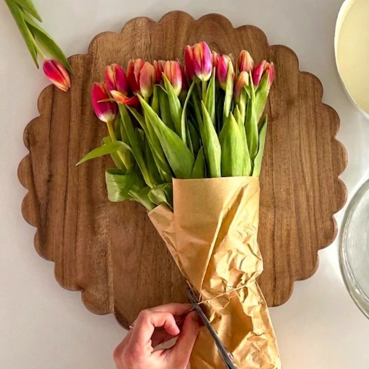 Scalloped Cutting Board Charger