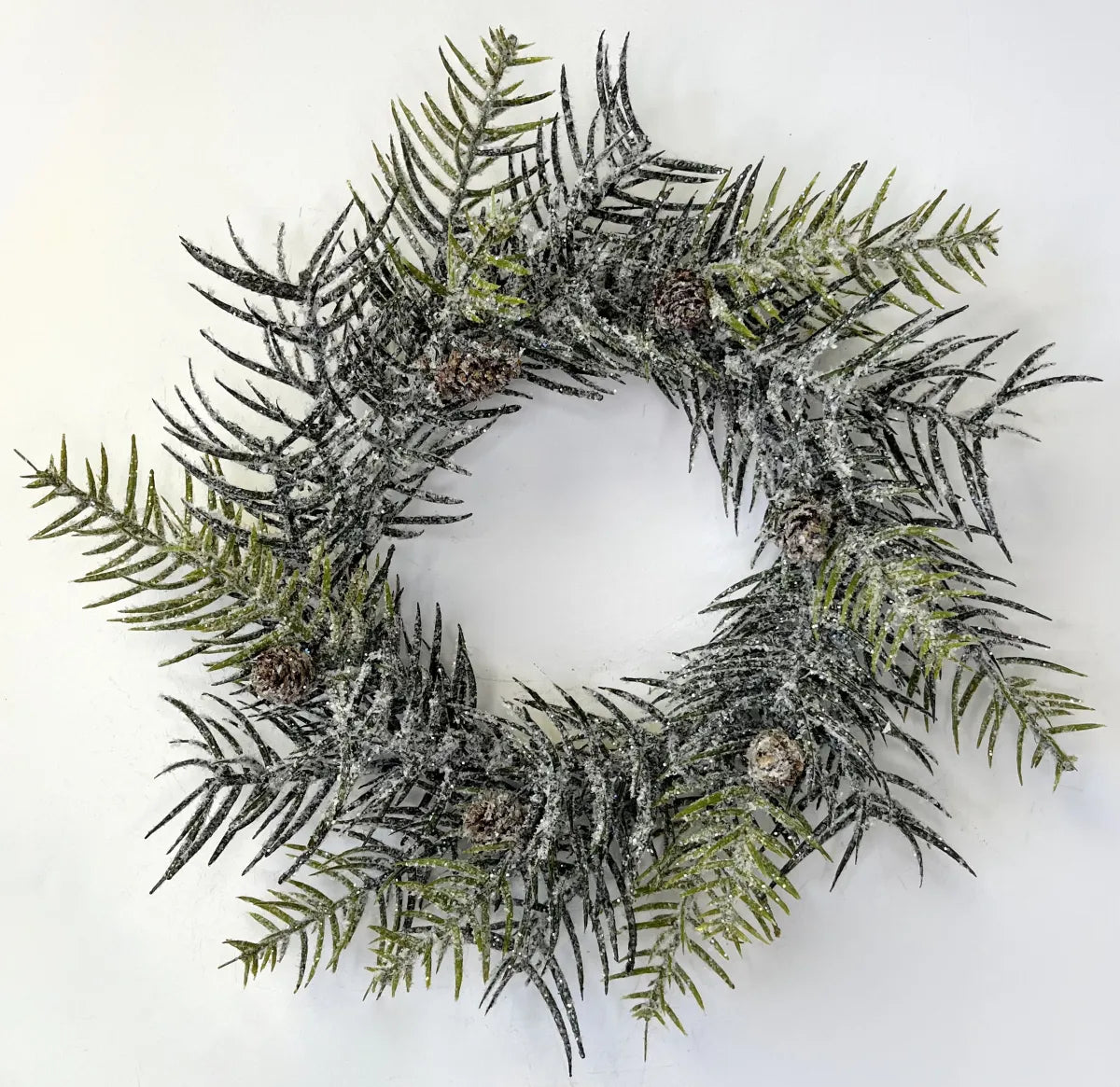 Snow Cedar Ring w/Pinecones